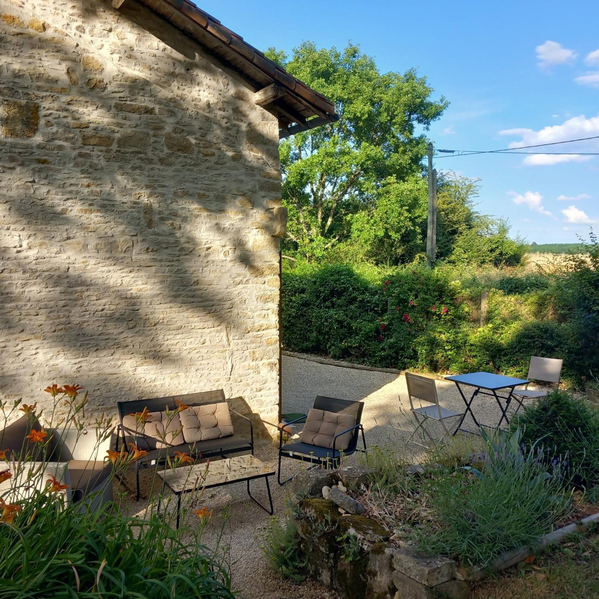 La Petite Bellarderie Villa Champniers  Exteriör bild